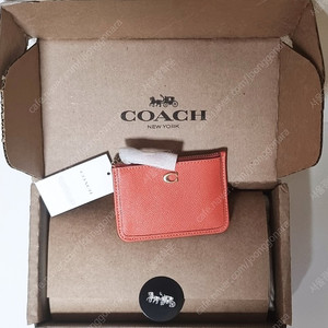 [새상품] 코치 지갑, 코치 카드 지갑, 오렌지 색상(= 주황다홍색), 지퍼 동전, COACH 지갑