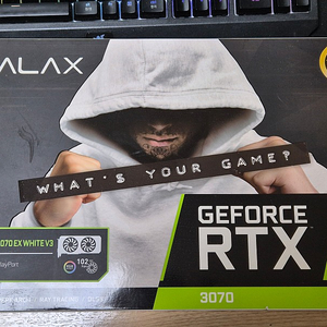 갤럭시 rtx3070 ex 화이트 팝니다