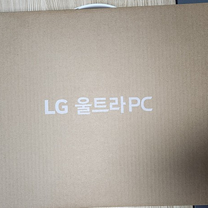 미개봉 LG전자 울트라 PC화이트