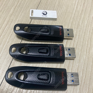 sandisk ultra USB3.0 16Gx3+ usb4G