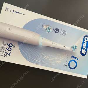 오랄비 전동칫솔 io3시리즈 미개봉 새제품 판매합니다 택배비 미포함