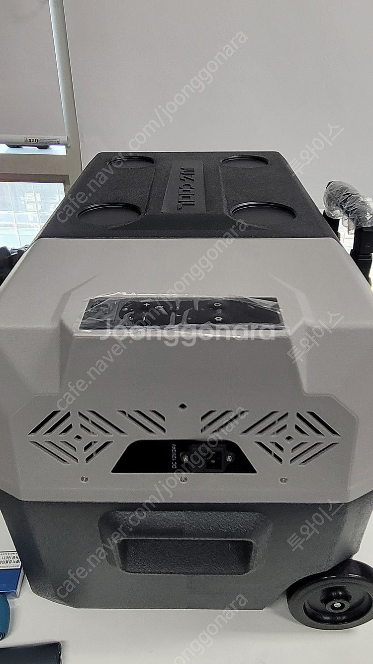 캠핑냉장고 알피쿨 CX30L 거의 새것 팝니다--0