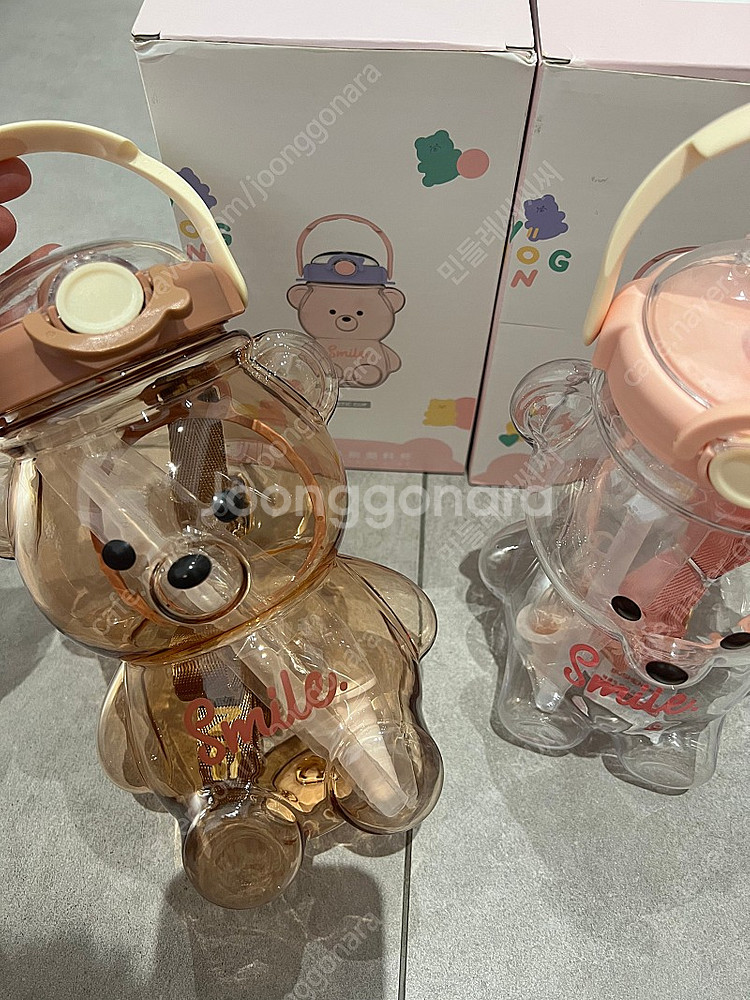 귀여운 1L 곰돌이 물통 개당 9000원 새상품--2