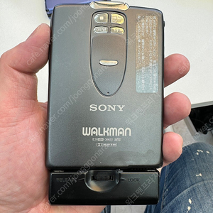 sony wm-ex2 판매합니다 본체와 배터리통 세트 이상없는 제품