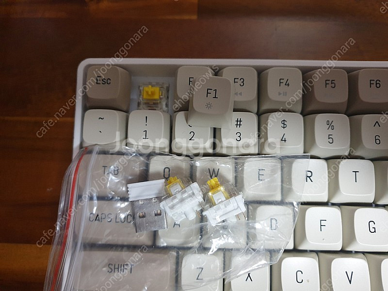 aigo a108 유무선 기계식 키보드--1