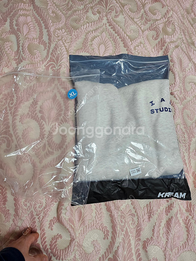 아이앱 후드티 오트밀 그레이 XL 팝니다.--7