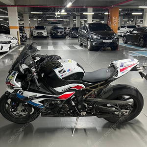 bmw s1000rr m패키지