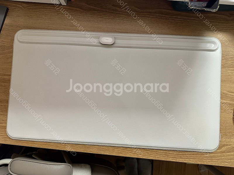 오비키 데스크매트 M 스톤 컬러 판매합니다.--0