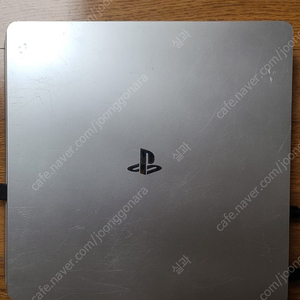 PS4 Slim 플스4 슬림 화이트 500G 박스셋 + 카메라 + 게임CD 일괄 판매 합니다.