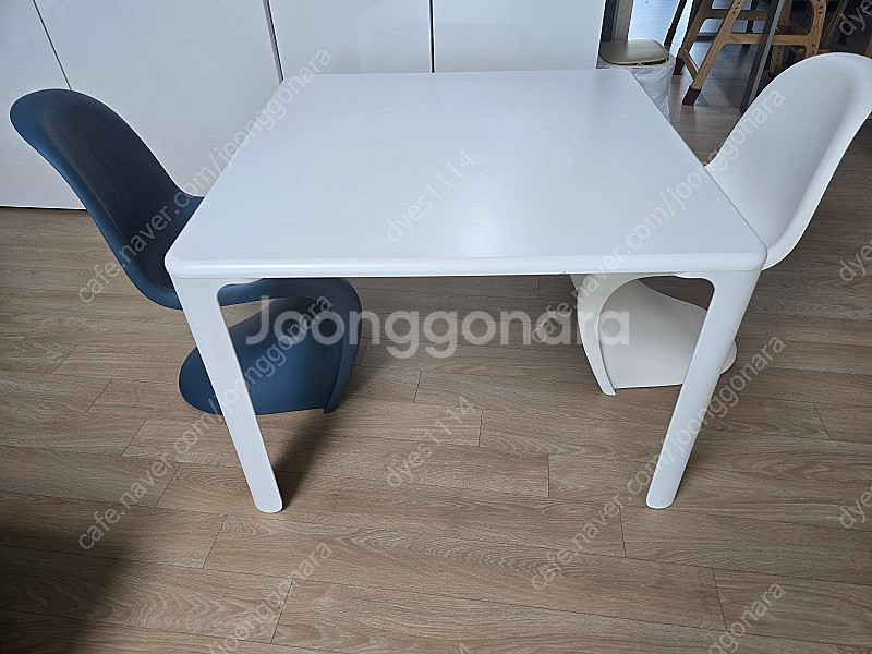 유아 테이블 체어-비트라팬톤키즈,마지스 조합--0