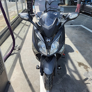 관리 잘된 16년식 조이맥스 125R 판매합니다(23000km)