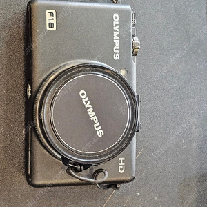 올림푸스 하이엔드카메라 XZ-1판매합니다.
