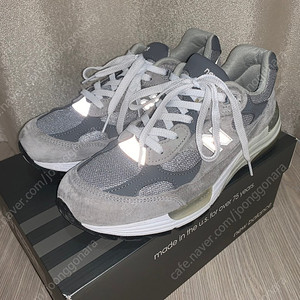 뉴발란스 992 그레이 260사이즈 판매합니다