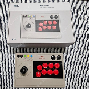 8bitdo 아케이드스틱 판매합니다.