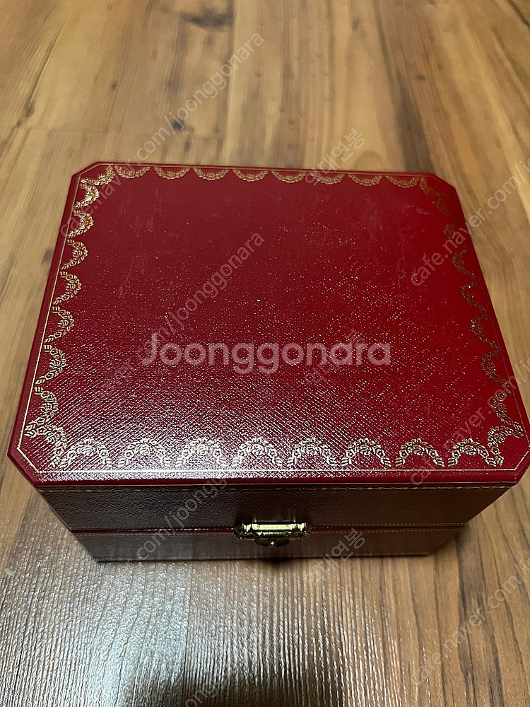 까르띠에 정품 케이스--1