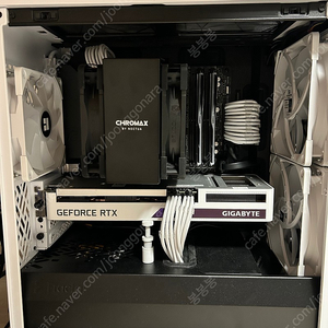 화이트 감성 개인 이용 PC 판매합니다.(7500F+3060TI+32GB RAM+1TB SSD)