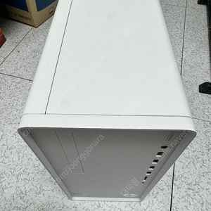 HP 데스크탑 TPC-F123-MT i5, 8G RAM, 256 M.2 SSD 판매.