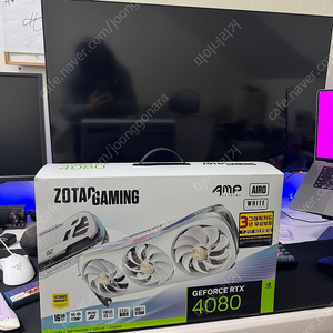 Zotac RTX 4080 AMP 화이트