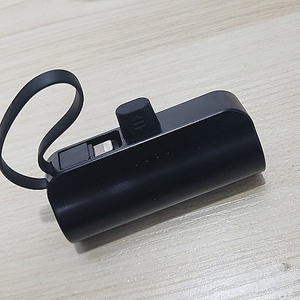 (급처) 고속충전 보조배터리 5000mah 2 in 1 도킹형 [새상품]