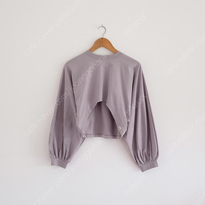 (구해요)부디무드라 모크 터틀넥 롱 슬리브 Mock turtleneck long sleeve