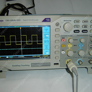 DIGITAL OSCILLOSCOPE ( TBS 1052B-EDU )