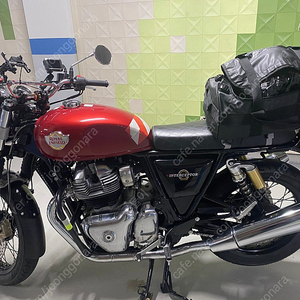 로얄 엔필드 인터쉡터 650cc