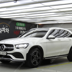 벤츠GLC클래스 X253 GLC 300 4MATIC 프리미엄중고차 할부 리스 카드 전액할부리스 가능합니다