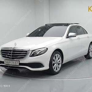 벤츠E클래스 W213 E300 4MATIC 익스클루시브 (5인승)중고차 할부 리스 카드 전액할부리스 가능합니다