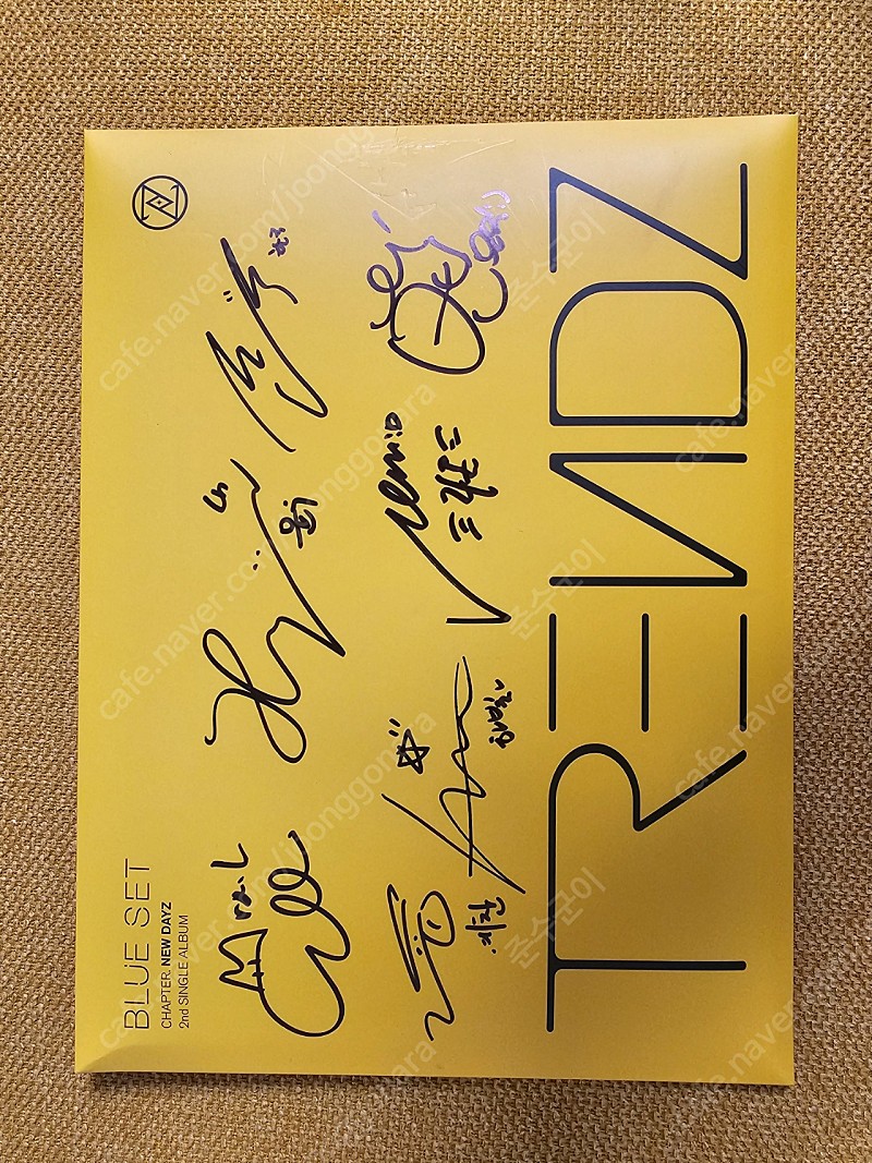 TrendZ 트렌드지 사인 앨범 팔아요