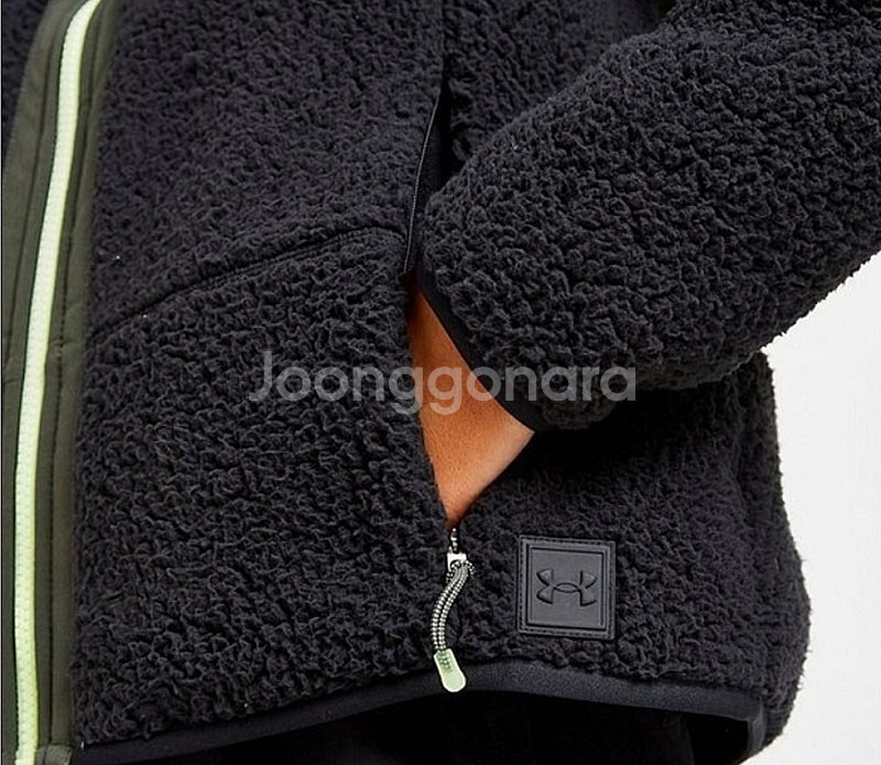 정리중 새상품 M - 언더아머 우먼 레거시 셰르파 스웨킷 고퀄리티 집업 재킷 7만원드려요--1