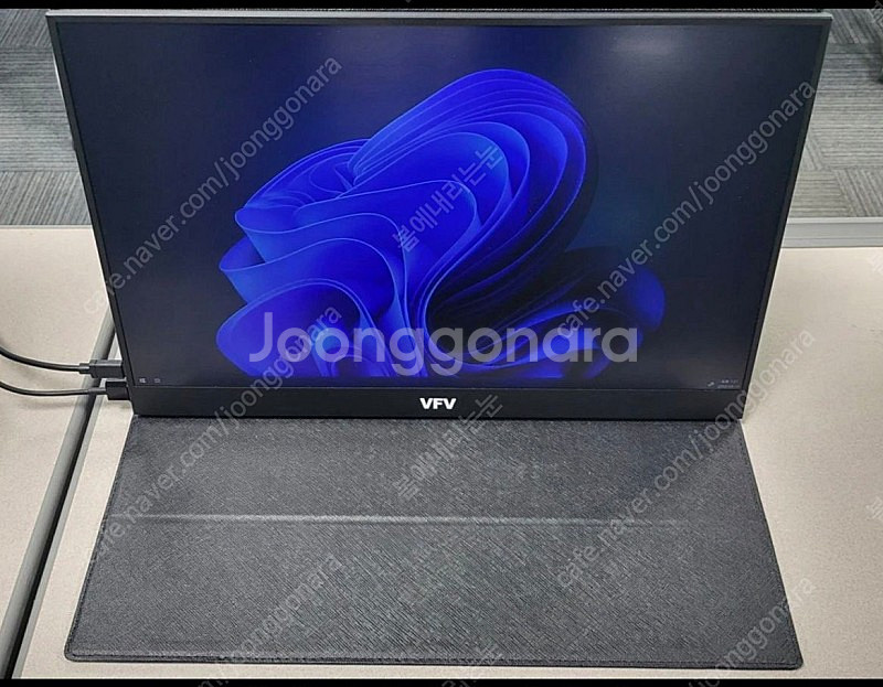 VFV 17.3인치 FHD 휴대용모니터(택포)--0