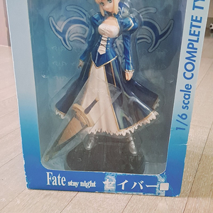 Fate stay night 세이버 1/6 피규어