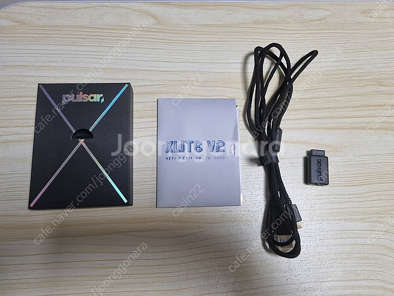펄사 xlite v2 레트로 에디션 마우스 풀박스 판매...--1