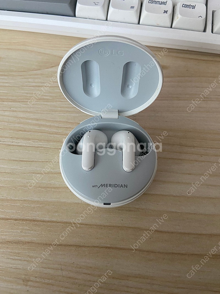 LG전자 톤프리 UT90Q 팝니다--3