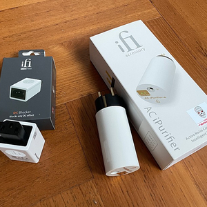 ifi DC Blocker, ifi Audio AC iPurifier