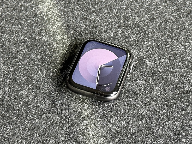 애플워치SE 1세대 44mm GPS 스페이스 그레이 알루미늄 판매합니다