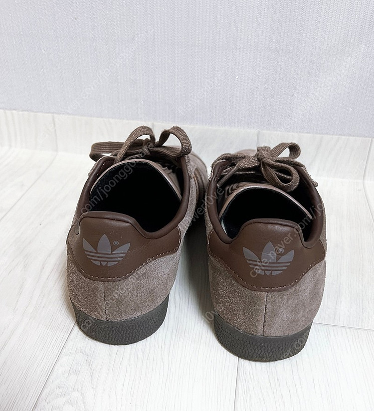 아디다스 가젤 어스 스트라타 브라운 230--2