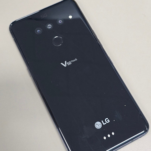 LG V50 블랙색상 128기가 초미세파손 무잔상폰 9만에판매합니다