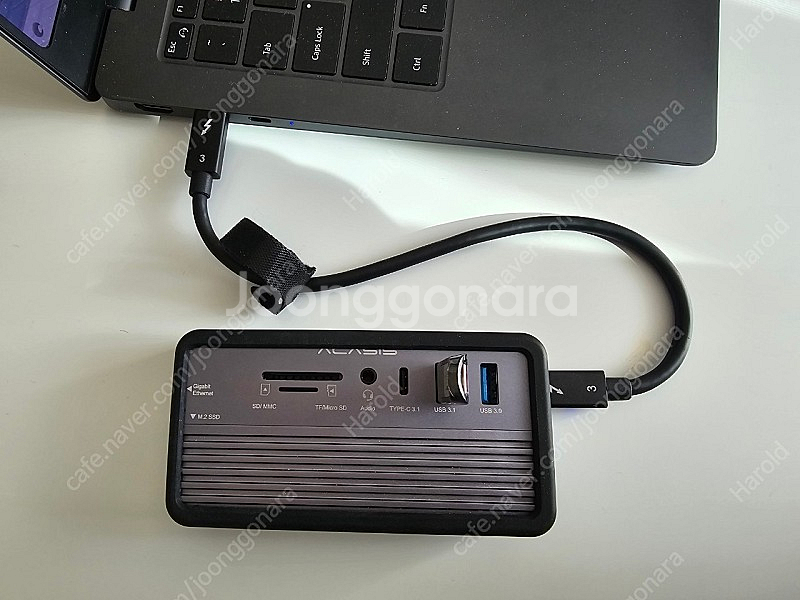 아카시스 M.2 NVMe SSD 케이스 10-in-1 ...--1