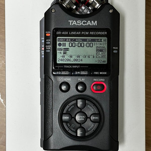 타스캠 dr-40x 오디오 핸디 레코더 판매합니다 tascam