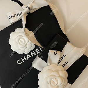 chanel 샤넬 지퍼돌이 카드 지갑 캐비어 은장 블랙 미개봉