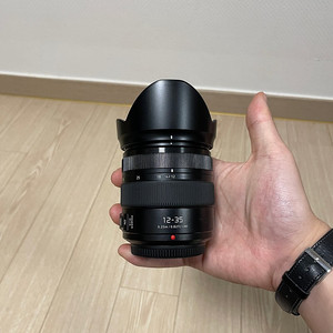 (가격 인하) 파나소닉 12-35mm f2.8 ii 신형 판매합니다.