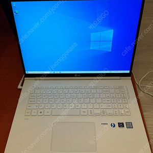 lg그램 17인치 2019년 17zd990-vx70k 모델 팝니다