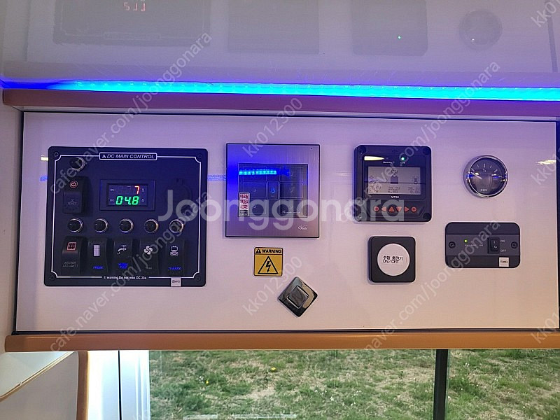 대우레스타 오토 캠핑카--3