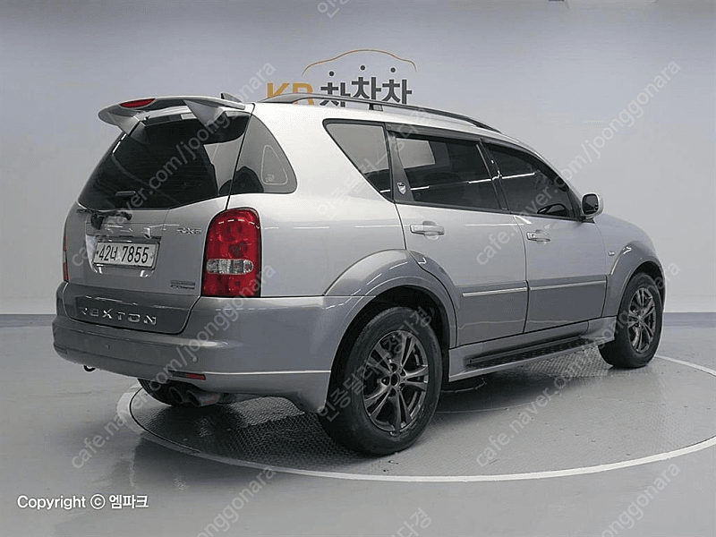 KG모빌리티(쌍용) 슈퍼렉스턴 RX6 4WD 최고급형 (7인승)--2