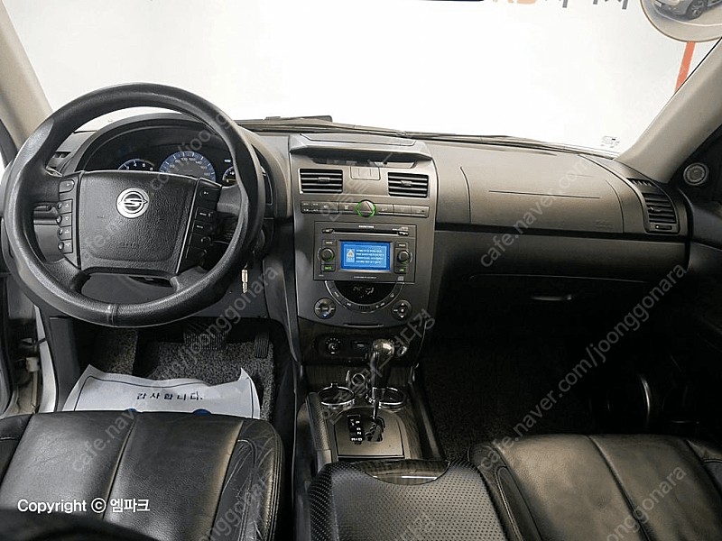 KG모빌리티(쌍용) 슈퍼렉스턴 RX6 4WD 최고급형 (7인승)--5