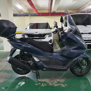 PCX125 ABS 21년식 (출퇴근용도)