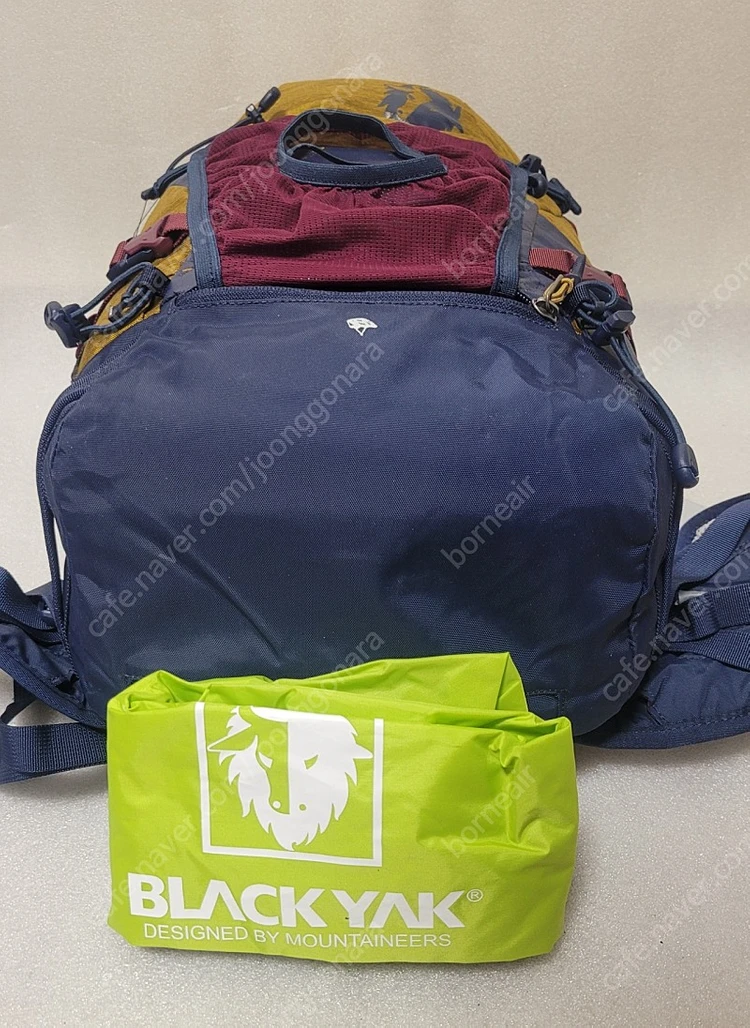 [새상품] 블랙야크 Ridge rio 28 등산배낭 여행캠핑백팩 이미지