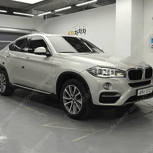 BMWX6 (F16) xDrive 30d중고차 할부 리스 카드 전액할부리스 가능합니다