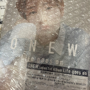 ONEW(온유) / SHINee(샤이니) Life goes on(Blu-ray Disc첨부초회한정반A) 팔아요